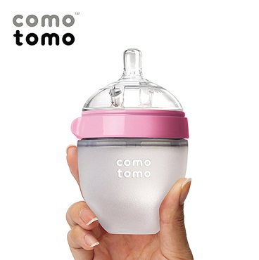 Bình sữa Comotomo 150ml màu hồng phù hợp với bé gái
