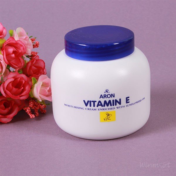 Vitamin E dưỡng ẩm da của Thái Lan 200g